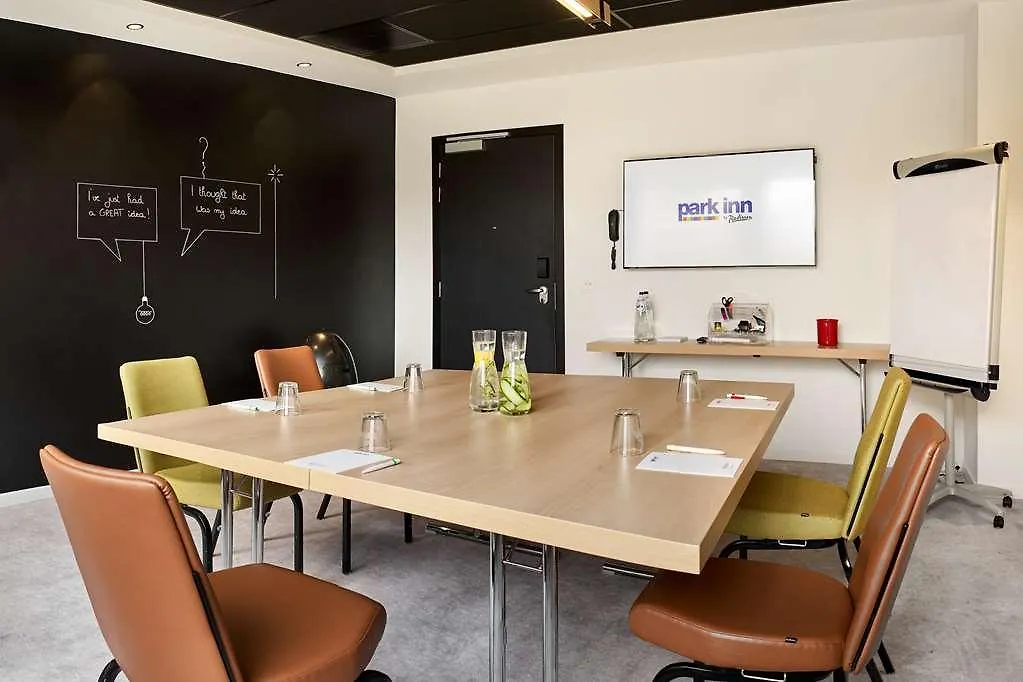 Hotel Park Inn By Radisson Brussels Airport Diegem